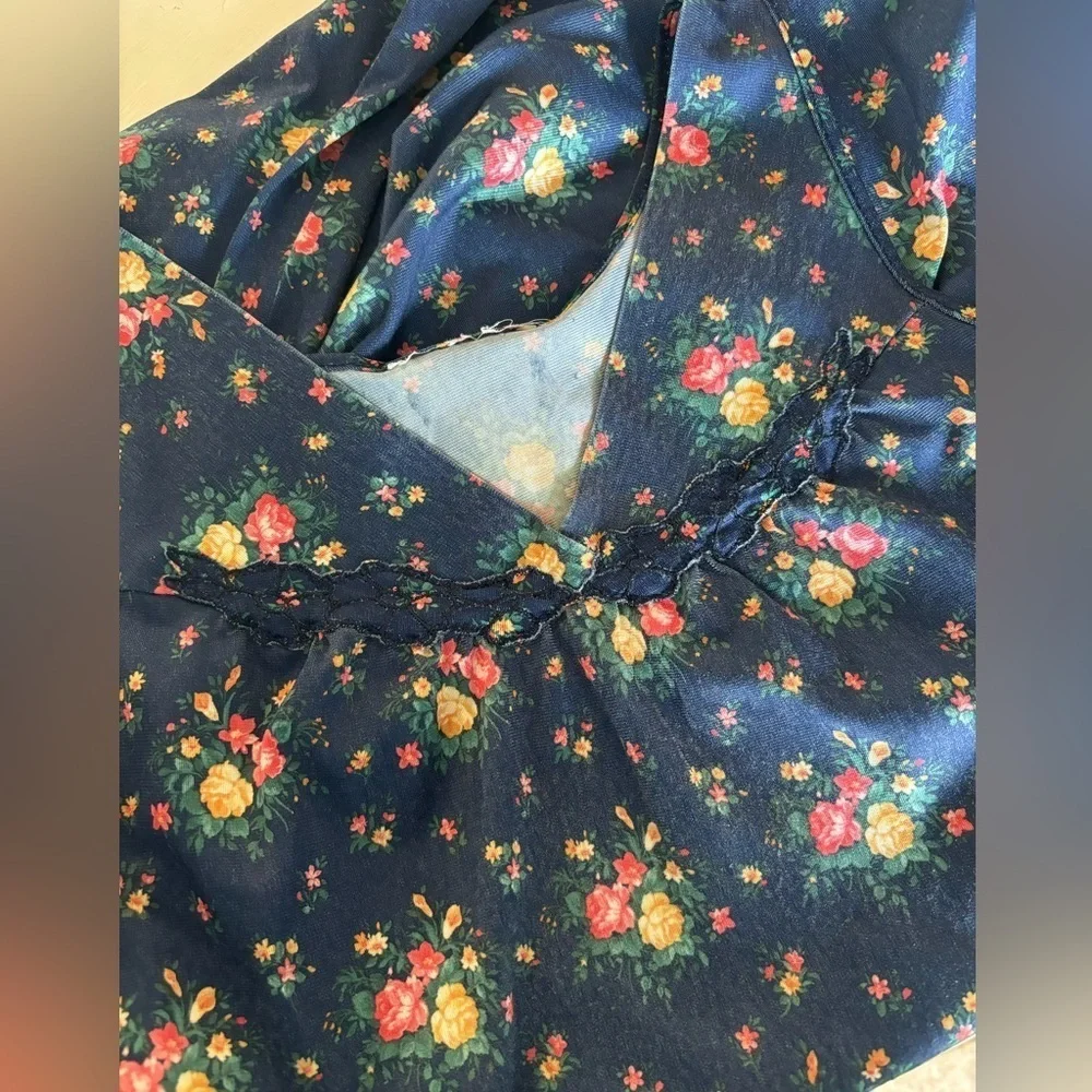 SET- Vintage Vanity Fair Gown | Robe. Housecoat 70’s Floral Women’s Sz-S Blue